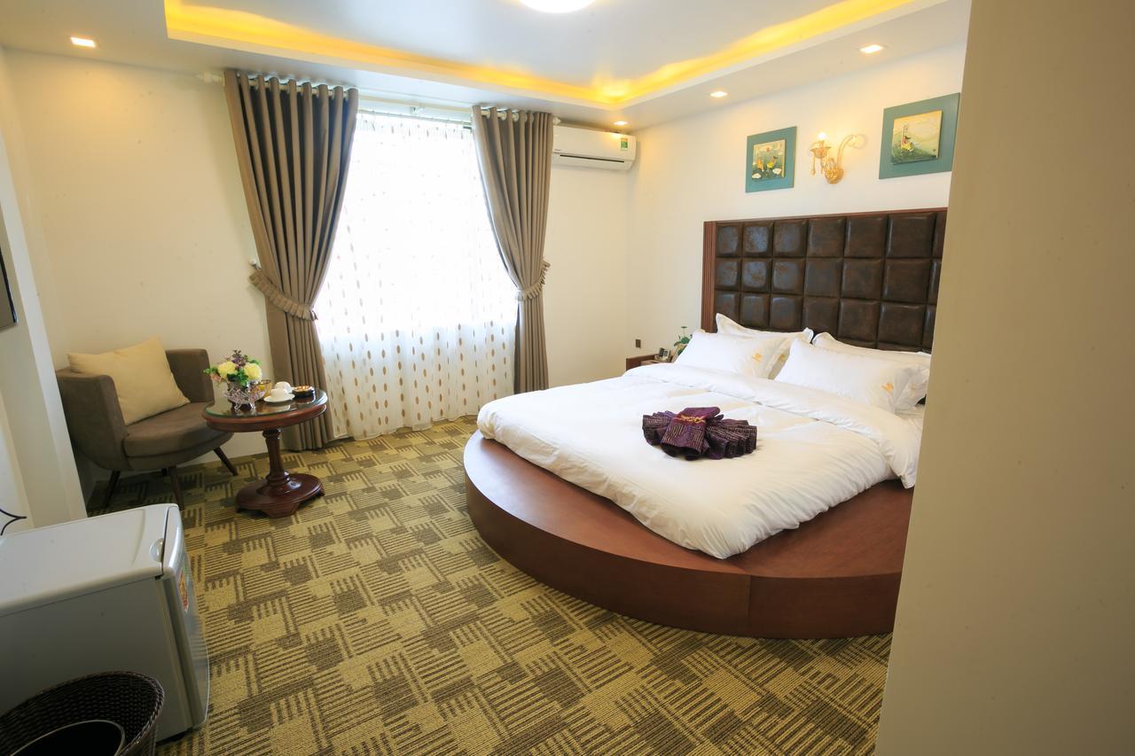Pham Ha Hotel Hai Phong Bagian luar foto