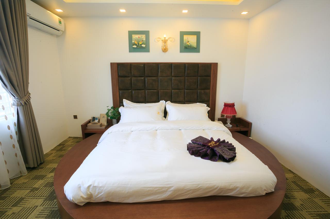 Pham Ha Hotel Hai Phong Bagian luar foto